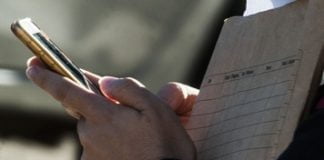 Auxílo emergencial pago com celular