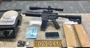 apreensão de drogas e fuzil