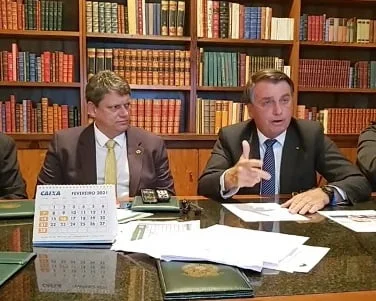 Gás e diesel gas e diesel