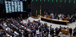 Criação de banco de dados público de agressores de mulheres é aprovado pela Câmara