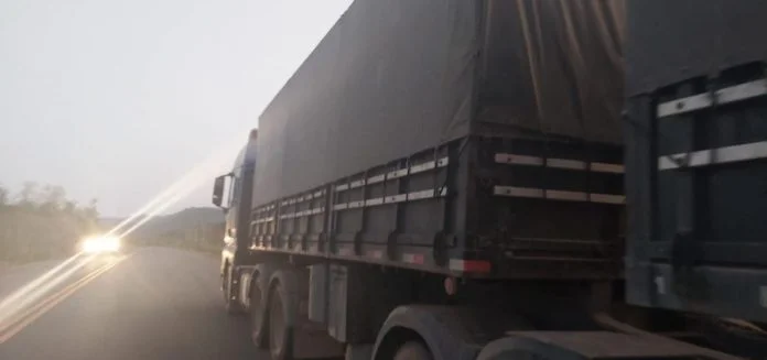 carga-de-soja-avaliada-em-r-138-mil-e-recuperada-em-itapetinga-3