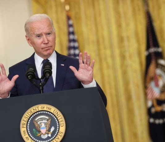 EUA: Após ficar isolado por conta de Covid-19, Biden retorna à Casa Branca