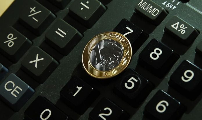 Economia, Moeda Real,Dinheiro, Calculadora