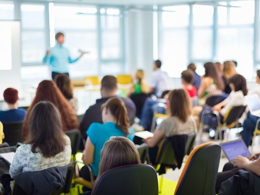 Oportunidade: SEC oferece mais de 9 mil vagas em cursos técnicos para estudantes na Bahia