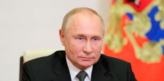 Presidente da Rússia é reeleito.