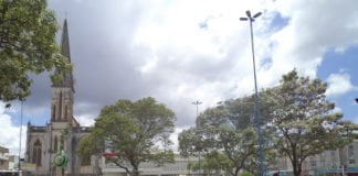 Praça dos Mares