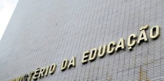 Educação: MEC lançará projeto para albetização de brasileiro com mais de 15 anos