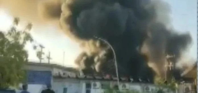 129058,incendio-destroi-carros-estacionados-em-patio-do-detran-de-juazeiro-3