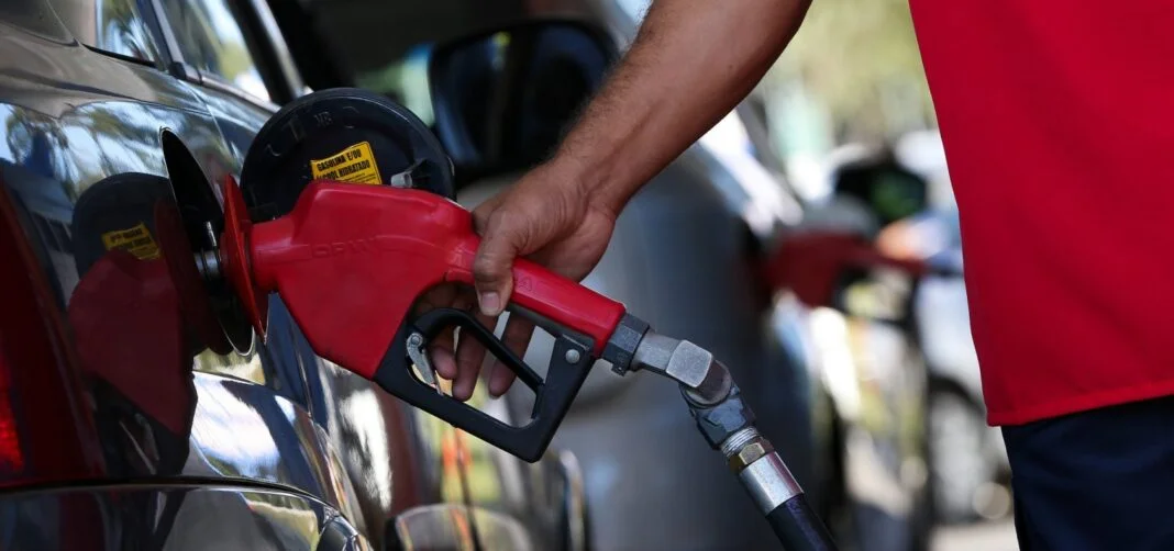 131064,petrobras-anuncia-nova-reducao-nos-precos-da-gasolina-e-do-diesel-3