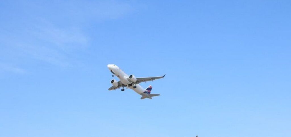 Nesta quarta-feira (24), será lançado programa com passagens aéreas a R$200