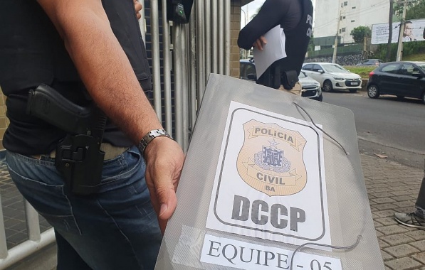 300325-policia-civil-deflagra-operacao-que-investiga-golpe-milionario-em-salvador-advogado-e-bombeiro-sao-alvos