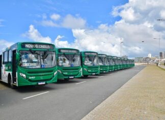 Prefeitura firma contrato para compra de 300 novos ônibus na maior aquisição de veículos da história de Salvador