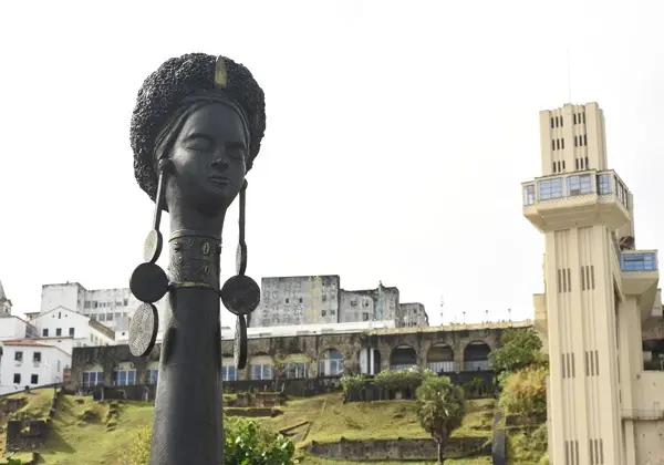 Monumento-Maria-Felipa