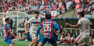 Bahia joga contra o Caxias nesta terça-feira (12).