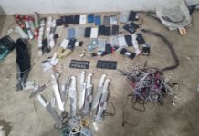 Ao tentar arremessar facas e objetos em presídio de Salvador homens são baleados