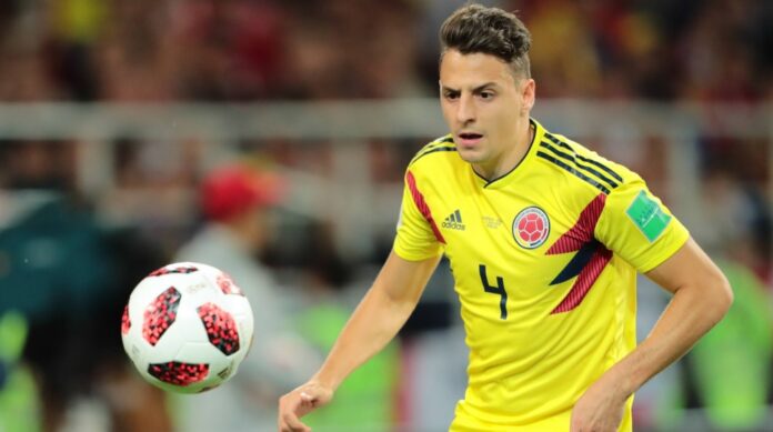 santiago-arias-im-trikot-von-kolumbien-1533028952-16901