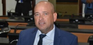 PF prende esposa de deputado baiano.