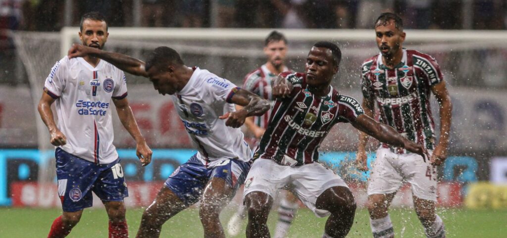 Campeonato brasileiro: Bahia vira e derrota o Fluminense