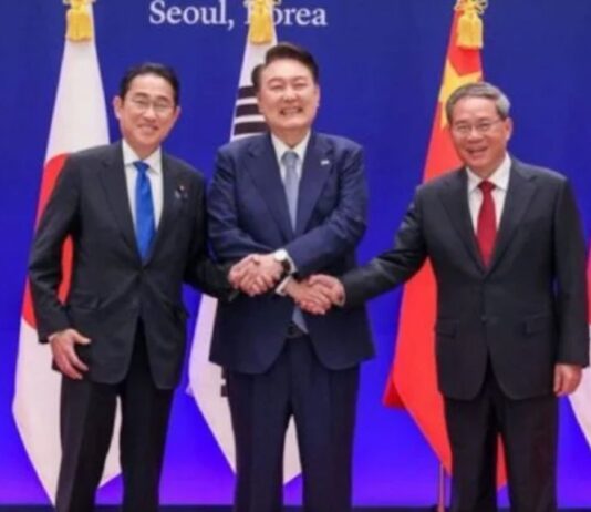 Cúpula da China, Japão e Coreia do Sul discute desnuclearização da Coreia do Norte