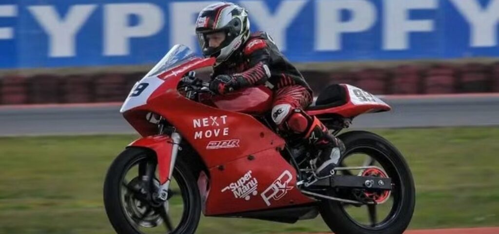 Após sofrer acidente durante competição no Autódromo de Interlagos, piloto argentino de 9 anos morre