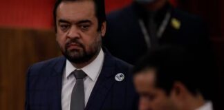 Defesa de Cláudio Castro pede afastamento de delegado da PF que indiciou o governador do RJ