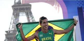 Medalha de Prata inédita: Caio Bonfim ganha pódio na marcha atlética
