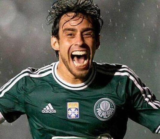 Ex-palmeiras, Jorge Valdívia é preso após denúncia de abuso sexual nesta terça (22)