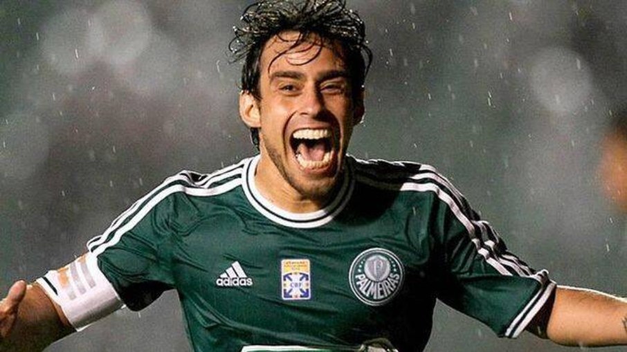 Ex-palmeiras, Jorge Valdívia é preso após denúncia de abuso sexual nesta terça (22)