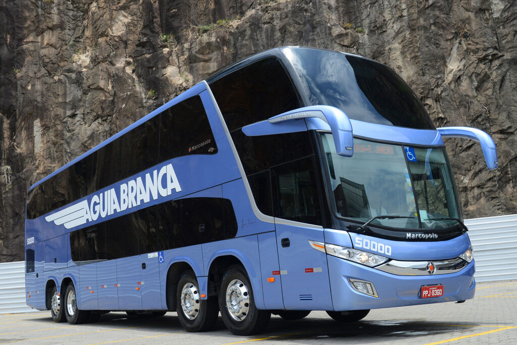 Bahia: Empresa de ônibus oferta mais de 80 vagas para agente de vendas e motoristas; saiba mais