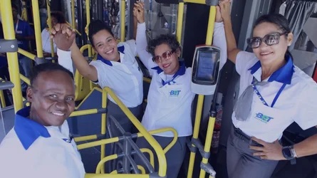 Mulheres no volante