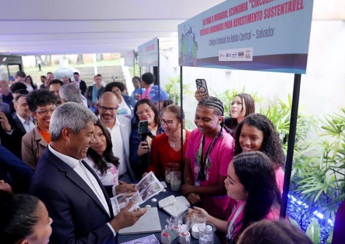 Governador Jerônimo Rodrigues