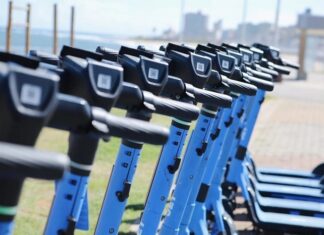 Salvador amplia operação de patinetes elétricos para a Cidade Baixa e anuncia novidades no serviço